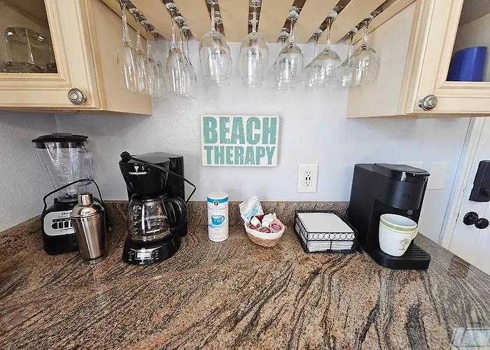 El Palmar - Unit 1 Across From The Beach. Clearwater Beach