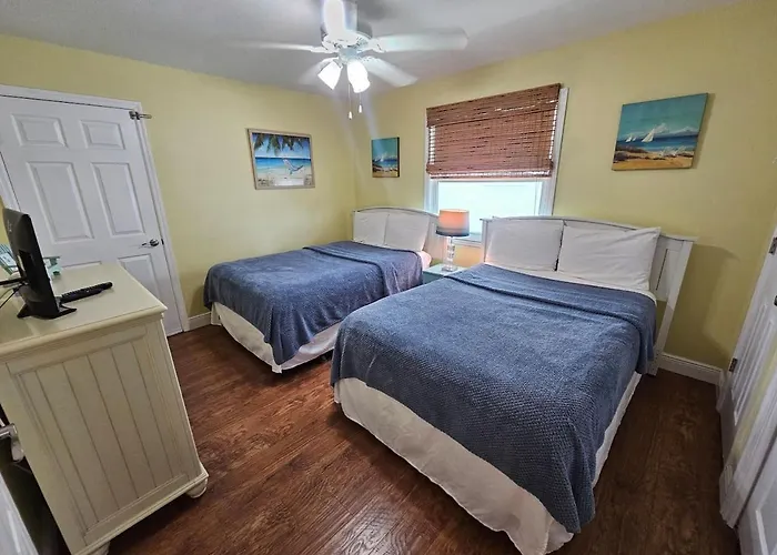 El Palmar - Unit 1 Across From The Beach. Apartment Clearwater Beach